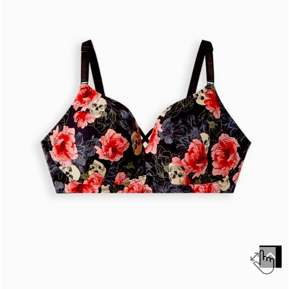 Torrid wire free push up plunge bra
